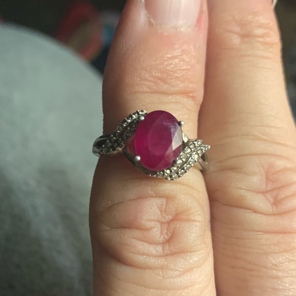 Genuine Niassa ruby sterling silver w diamond accents - Picture 5 of 8